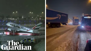 Travel disruption as heavy snow blankets parts of UK