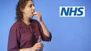 Problems swallowing pills: Lean forward technique | NHS