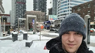 Toronto LIVE: Snowfall to Downtown on February 19, 2021