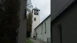 München Trudering evangelische Friedenskirche Plenum