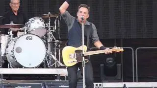 Bruce Springsteen Hampden Park Glasgow 2013 - We Take Care Of Our Own ( Opening Song )