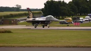 2014 RAF Waddington Airshow - Friday- Solo Turk F-16 Validation / Display