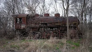 Abandoned 1920's Steam Train Left to Rot - Galt, Illinois