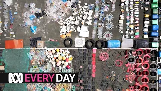 Environmentalist cleans 100km of Shipwreck Coast | Everyday | ABC Australia