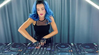 Juicy M - 4 CDJs Mix (2019)