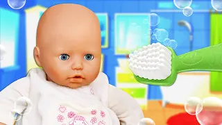 Rotina matinal de uma boneca bebê! Historinha infantil com a Baby Born