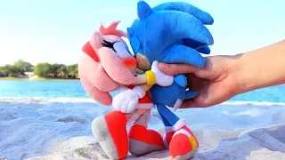 Sonic Plush: SonAmy 3