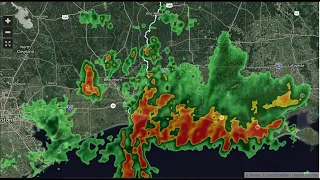 Meteorologist Jeff Gerber updates Tuesday morning rain and river levels across Southeast Texas