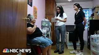 Inspiring America: Volunteers at U.S. border care for thousands of migrants