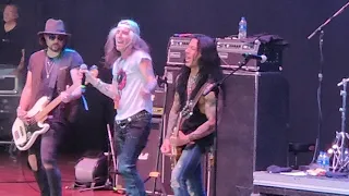 Steven Adler - "Mr. Brownstone / Patience/ Good to Be Bad" (5/7/23) M3 Rock Festival