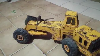 Alguien save que valor tiene este juguete antiguo de metal marca tonka