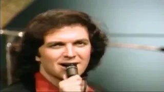 CAMILO SESTO EN AMERICA 1980 . MANUEL VILLASIS . VOZ EN VIVO