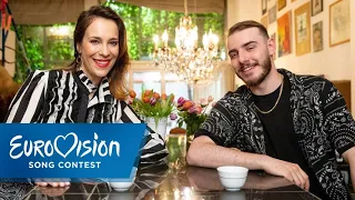 Ochman spricht über seine schlimmste Frisur-Sünde | Speeddates | Eurovision Song Contest 2022 | NDR