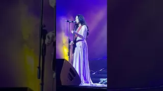 Kisses Delavin Singing a Medley of Tagalog Hugot Songs