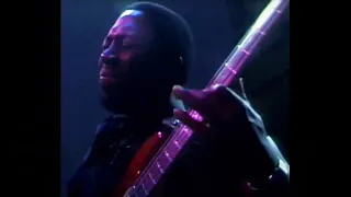 Legendary Funky Bassist *** Robert "Pops" Popwell - "Spiral" (1978)