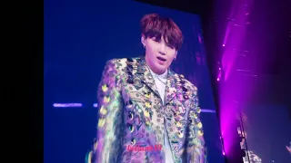 180915 BTS 'LOVE YOURSELF TOUR' Fort Worth Day 1 (Medley: Rise of Bangtan+Fire+Baepsae+Dope)