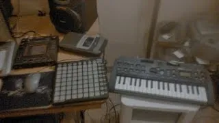 How To Make A Beat Out Of Christmas Presents