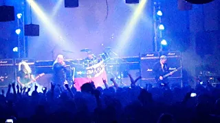 Saxon en Chile - 747 ( Strangers in the Night )