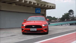 Mustang GT Premium 2018 5.0 V8: aceleramos o monstro americano em Interlagos/ Vrum Brasília
