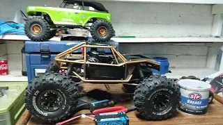 Axial Capra Review