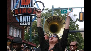 B B  King Funeral 2015 ©Focht