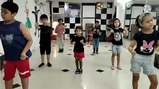 Bachpan ka pyar! Badsha.. rockyroney dance acedmy! kids dance video. 2021...!
