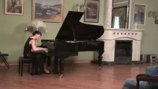 Chopin Etude no.10 op.10 - Liubov Gromoglasova