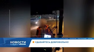 В Красноярске пьяный мужчина разбил стекло автобусу за отказ открыть дверь в неположенном месте