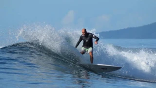 Fiji -Surfing uncrowded waves - Dec 2016