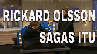 John Houdi sågar itu Rickard Olsson