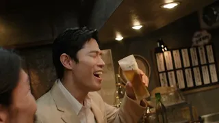 キリンビール / KIRIN BEERからキリン一番搾り生ビール「いきつけ篇」「円卓」篇が配信され、鈴木亮平さんと石田ゆり子さんがご出演