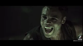 Half vampire Alan saves Edgar (Lost boys: The thirst)