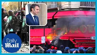 France pension protesters set fire to Macron's favoured La Rotonde bistro in Paris