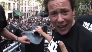 Joachim Garraud - Technoparade 2009 - INVDR2