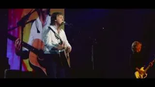 Paul McCartney playing 'Michelle' in Paris, 30th May 2016