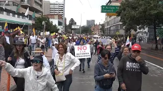 Tens of thousands of Colombians protest against the leftist president's reform agenda