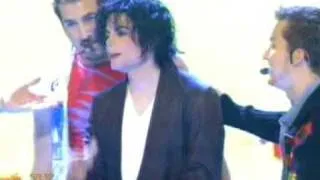 VMA 2001 Michael Jackson NSYNC Performance