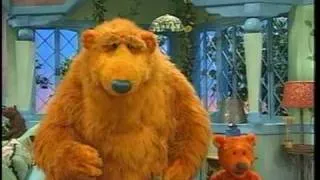 Bear in The Big Blue House -Dancing the flamingo with ojo