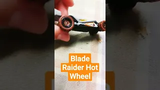 Blade Raider Hot Wheel