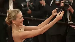 Cannes film festival bans red carpet selfies