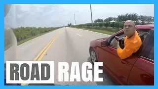 MAD ROAD RAGE Caught on Camera, Dangerous People Fighting