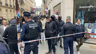 Tensions between pro-Palestinian and pro-Israeli demonstrators in front of Sciences Po Paris | AFP