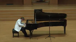 F. Chopin – Etude C major Op. 10 no. 1, Grzegorz Niemczuk