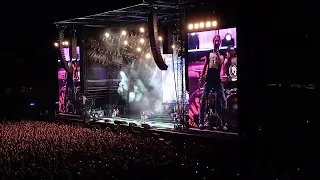 Guns N' Roses - Back In Black - Sevilla 2022 [Part5/24]