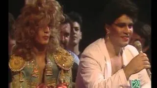 pedro almodovar  entrevistado  año1987  en edad de oro 2