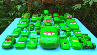 Clean up muddy minicar & Disney car Convoys! Play in the Garden #152