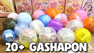 Unboxing 20+ Capsule toys from Japan