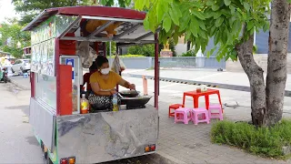 She Works Hard Everyday! Upgrade from A Small Cart to A Mini Food Truck of Fried Rice & Noodle