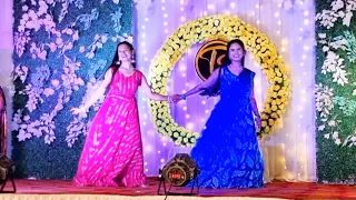 Khari Biscuit | Family Dance | Sangeet | Sister's Love | Love | Marathi Song | Wedding | Performance