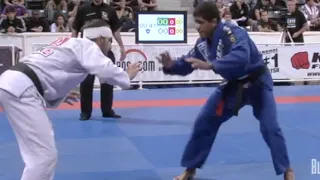 Gilbert "Durinho" Burns VS Rodrigo Simoes / World Championship 2009